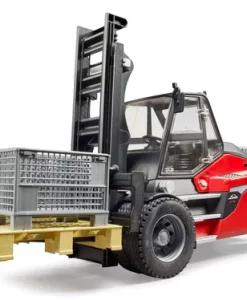 Bruder Linde HT160 Forklift With Pallet And 3 Pallet Cages #BT02513