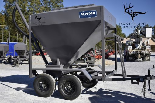 Ranchland 4 Ton Mobile Hopper Rear Discharge W/ Radial Tires
