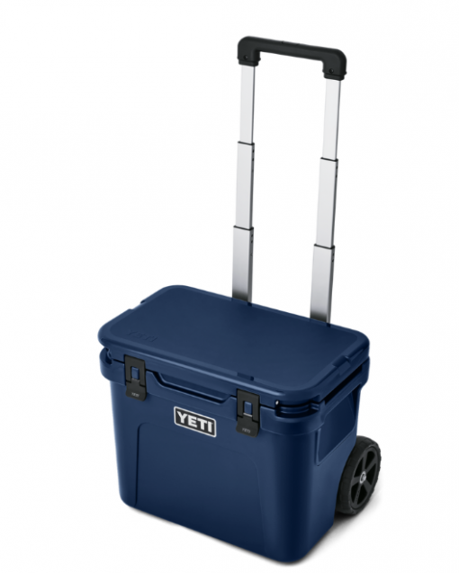 Yeti Roadie 32 Wheeled Cooler - Navy #10032200000