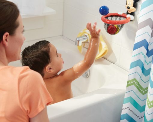 Tomy Disney Mickey Mouse Shoot And Store Bath Toy #Y10582CA2