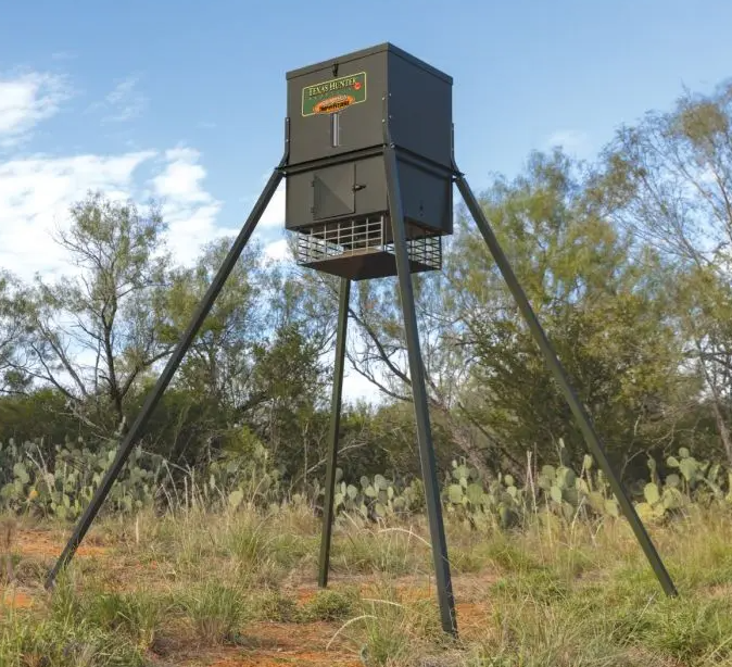 Texas Hunter 300 lb Broadcast Deer Feeder Digital Timer, Solar Powered Texas Hunter 300 lb Broadcast Deer Feeder | Digital Timer, Solar Powered